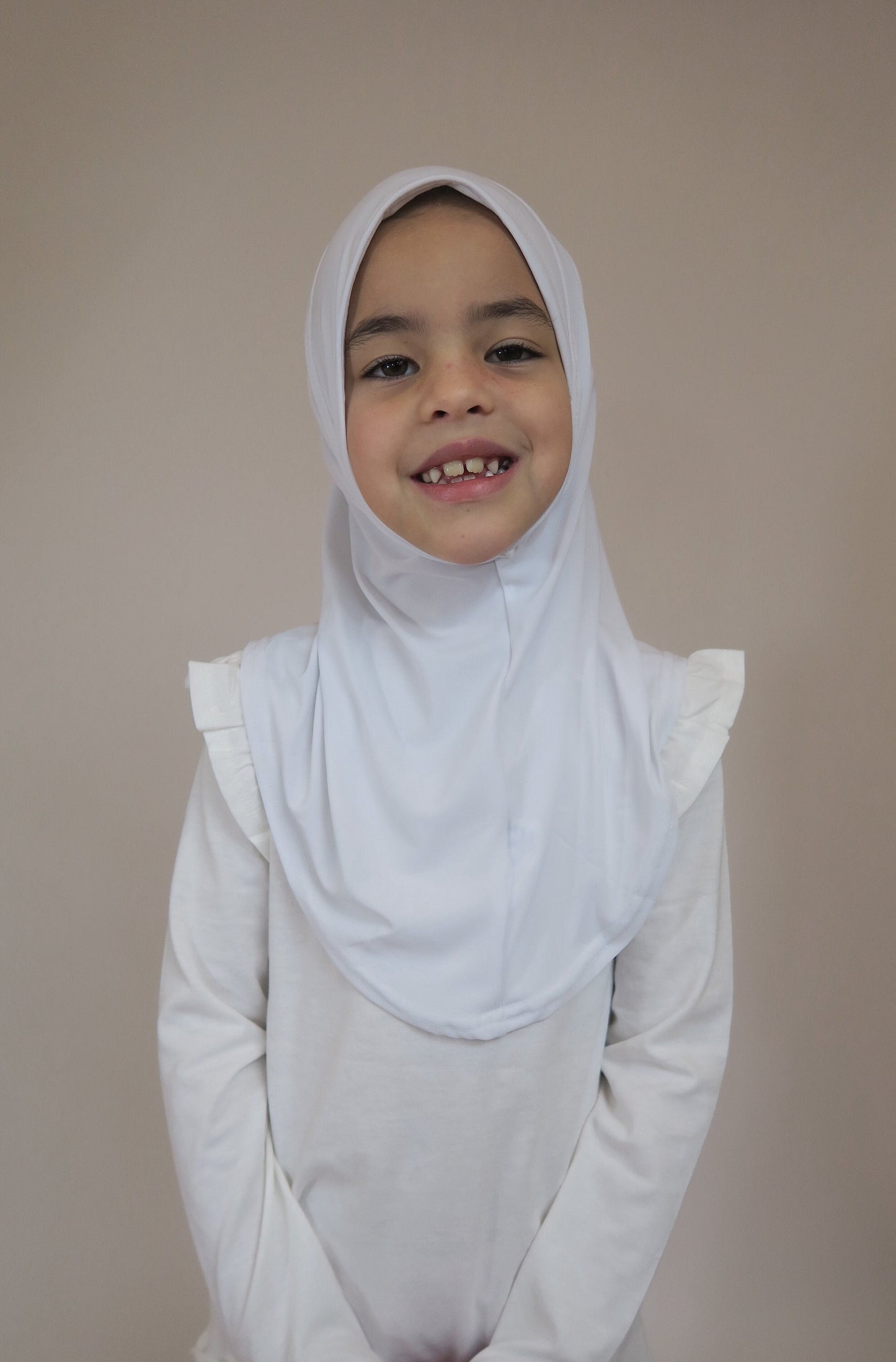 Girls White Instant Hijab I Girls hijabs I Kids hijab I Amira hijab I kids scarves I instant hijab
